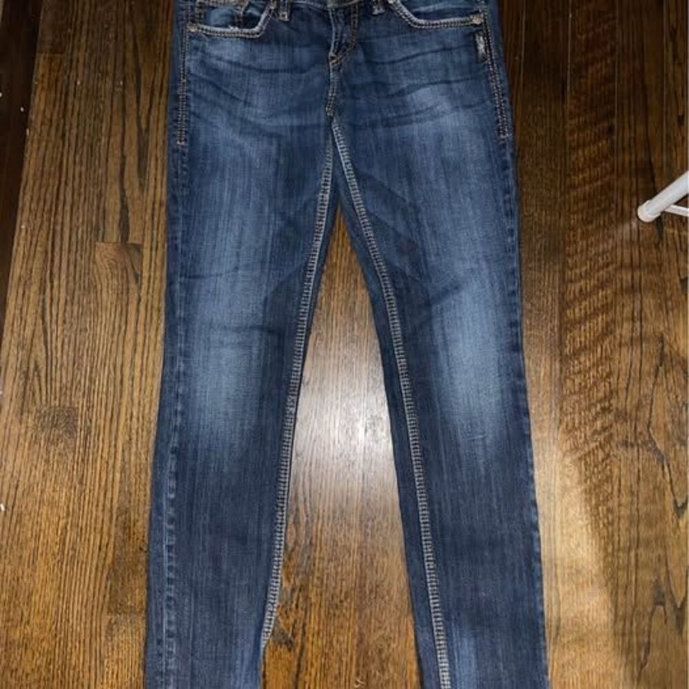 Size 28 Silver Women’s Jeans Aiko Skinny